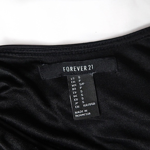 Forever 21 | Black Skater Dress - Picture 5 of 5